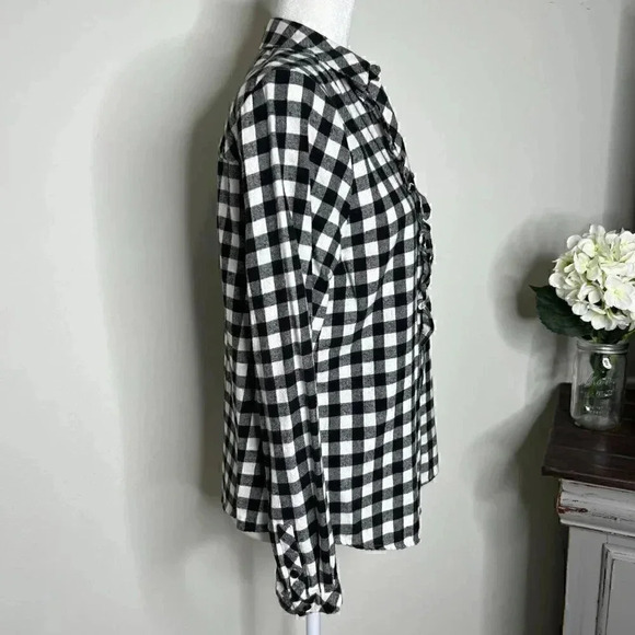 MELLO DAY Black & White Buffalo Check Flannel Ruffle Button Down - Holiday Plaid - Picture 5 of 10